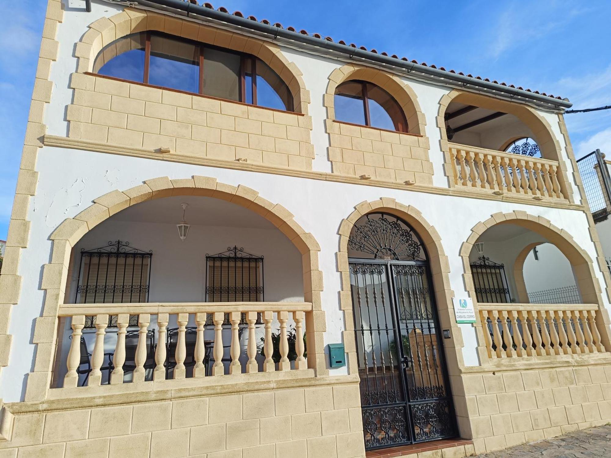 הוילה קורטס דה לה פרונטרה Casa El Cerro מראה חיצוני תמונה